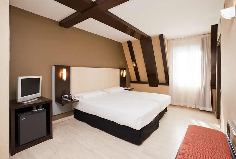 Ilunion Almirante Hotel Barcelona Luaran gambar
