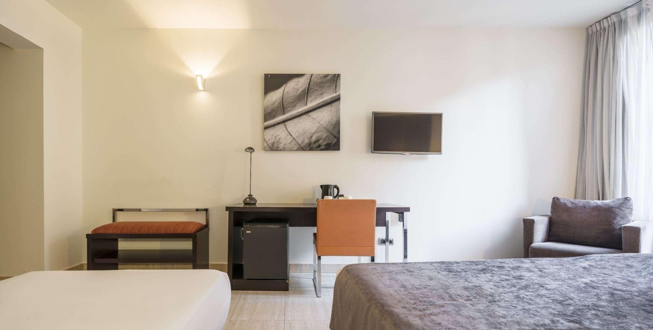 Ilunion Almirante Hotel Barcelona Luaran gambar