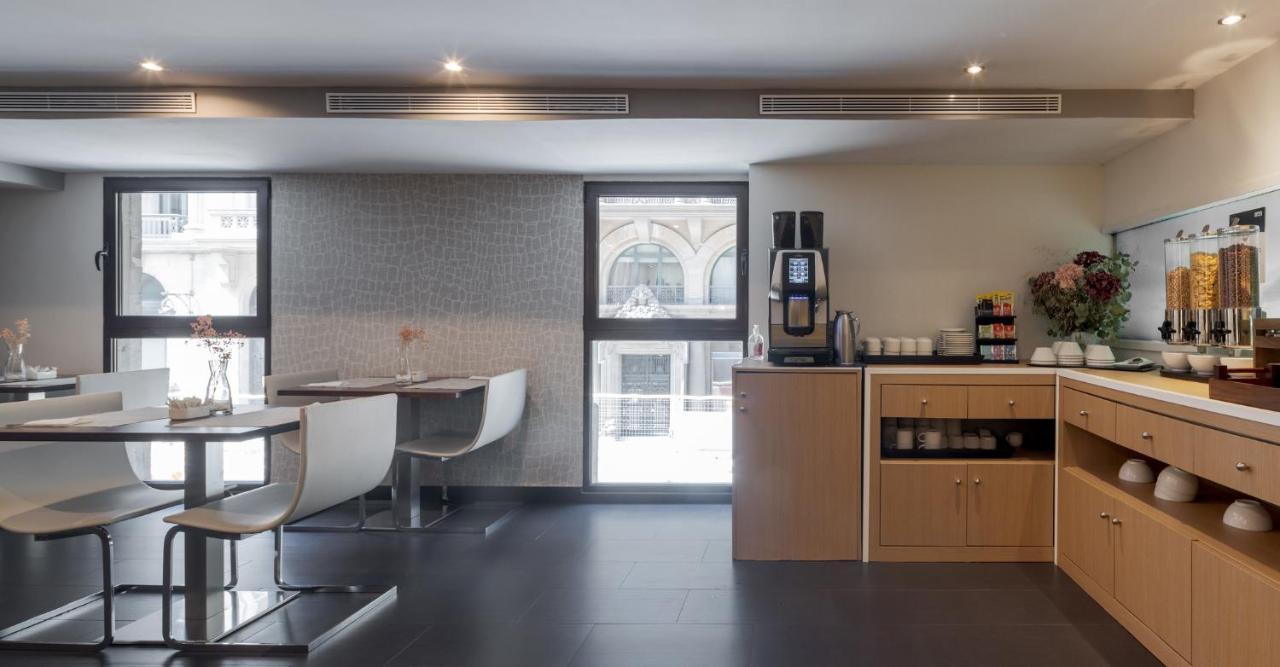 Ilunion Almirante Hotel Barcelona Luaran gambar