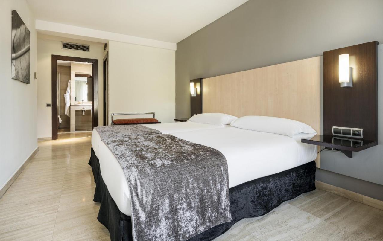 Ilunion Almirante Hotel Barcelona Luaran gambar