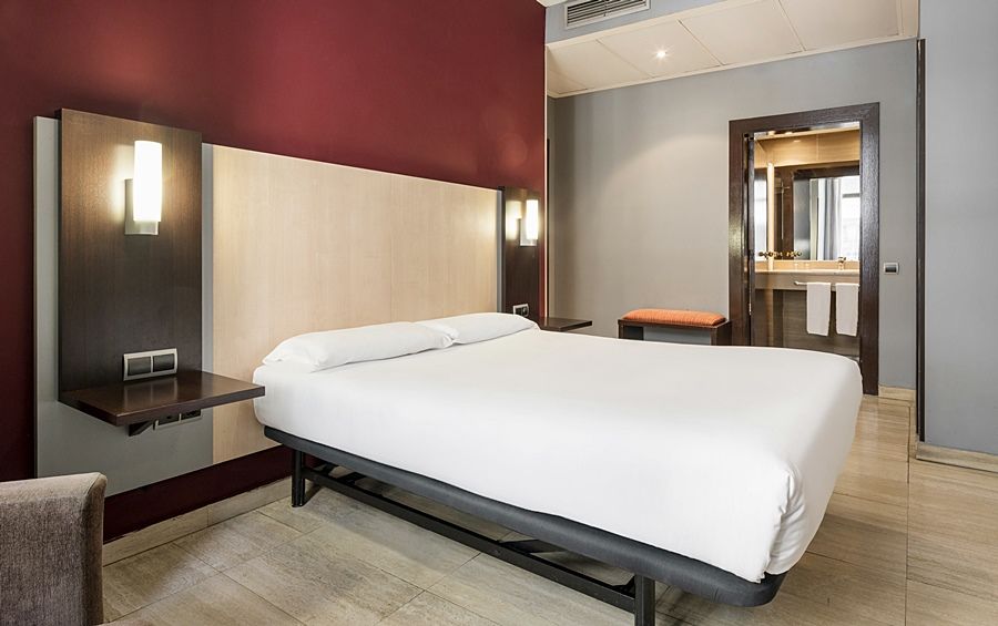Ilunion Almirante Hotel Barcelona Luaran gambar