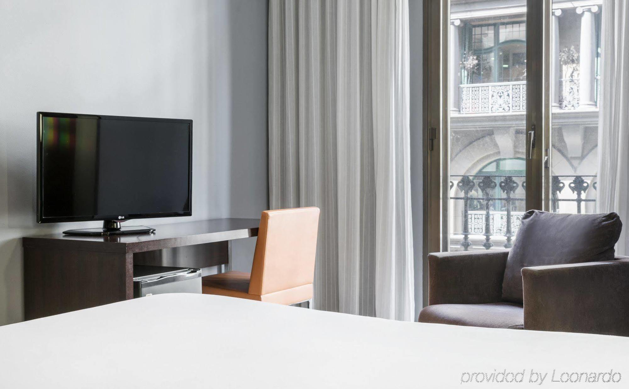 Ilunion Almirante Hotel Barcelona Luaran gambar